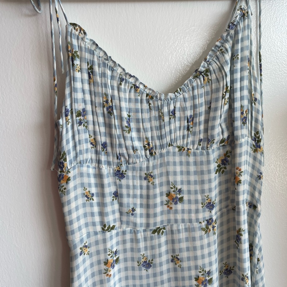 Reformation Embry Dress - Picture 2 of 5